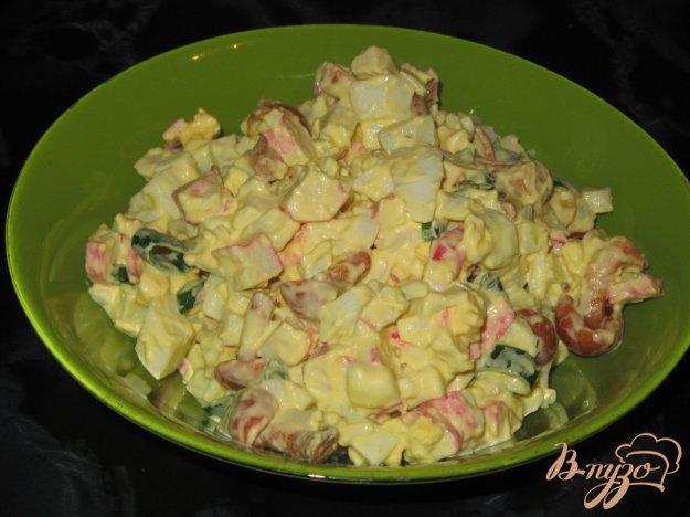 фото рецепта: Салат крабовый с маринованными опятами