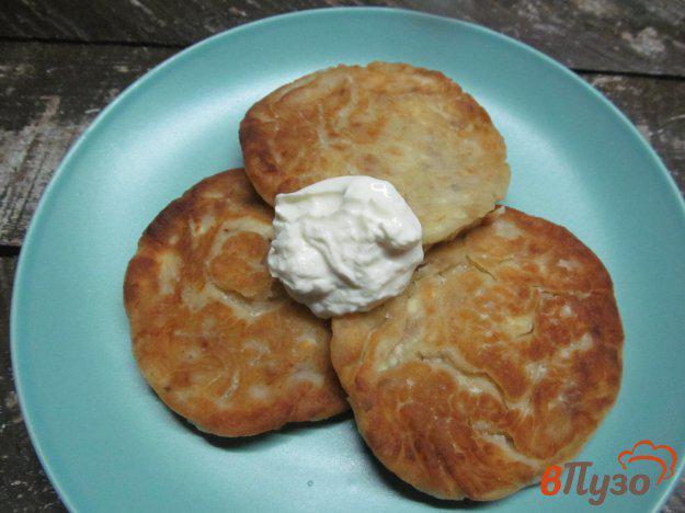 фото рецепта: Сырники с грецким орехом и сыром «Янтарь»