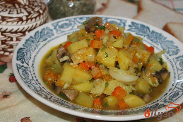фото рецепта: Овощное рагу с картофелем, капустой и тыквой