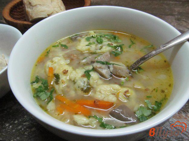 фото рецепта: Суп гречневый с картофельными клецками и грибами
