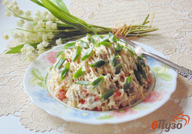 фото рецепта: Салат из свинины с маринованным луком