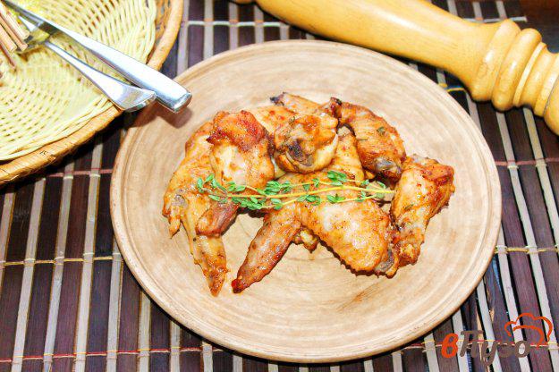 фото рецепта: Запеченные куриные крылья в томатном соусе с горчицей