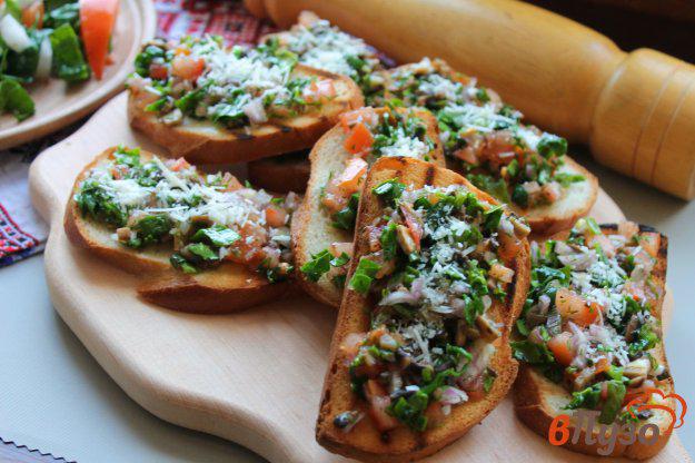 фото рецепта: Бутерброды со шпинатом, грибами и помидорами