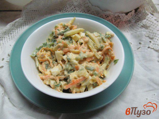 фото рецепта: Зимний салат из моркови с сельдереем