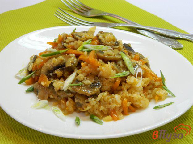 фото рецепта: Рис с грибами и овощами