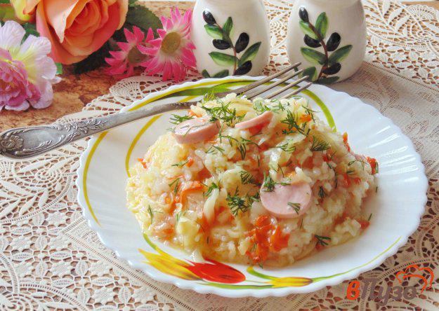 фото рецепта: Рис с овощами и сосисками