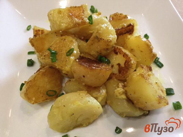 фото рецепта: Картофель, тушеный со сметаной и майонезом в мультиварке