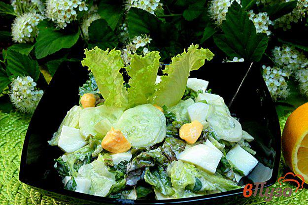 фото рецепта: Салат из салата с огурцом
