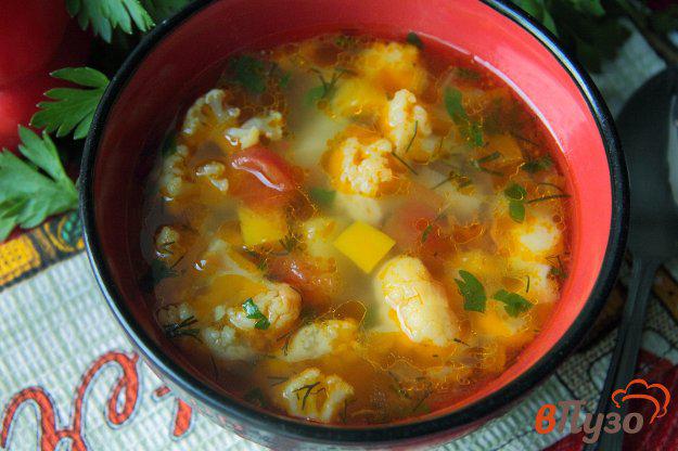 фото рецепта: Суп овощной с цветной капустой на курином бульоне
