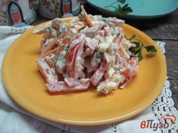 фото рецепта: Салат из риса с сосисками