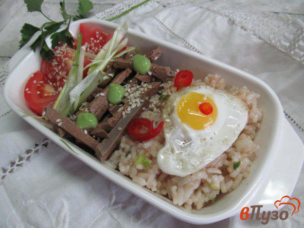 фото рецепта: Салат из риса с печенью говядины