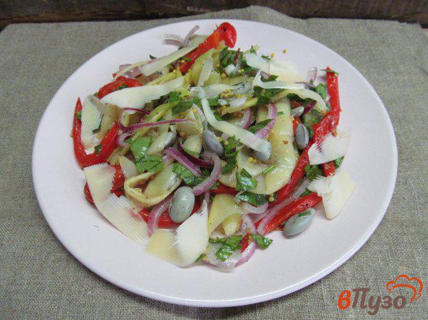 фото рецепта: Фасолевый салат с жареным перцем и сыром