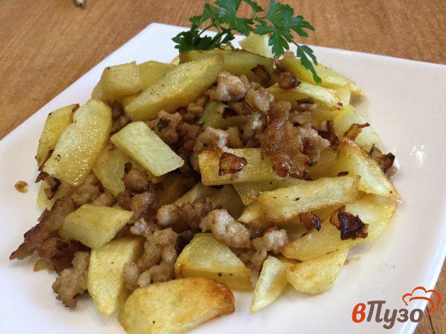 фото рецепта: Жаренный картофель с фаршем
