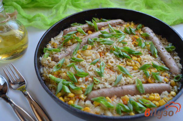 фото рецепта: Бурый рис с колбасками