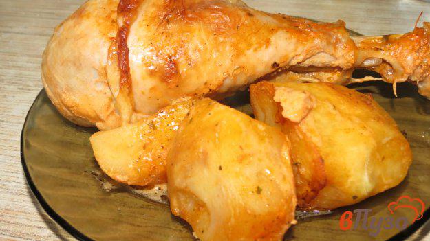 фото рецепта: Голень индейки запеченная в рукаве с картофелем