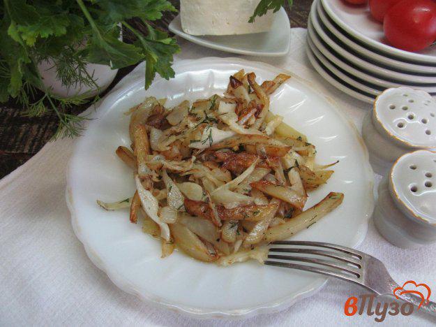 фото рецепта: Жареный картофель с капустой