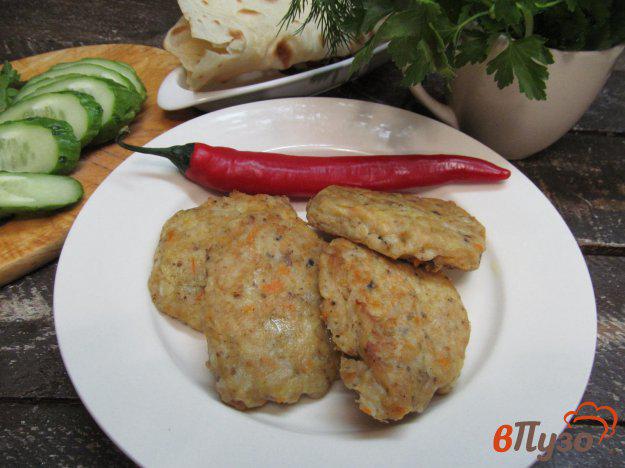 фото рецепта: Овощные оладьи с вареным мясом и грибами
