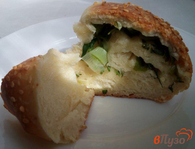 фото рецепта: Сдобный хлеб с зеленью