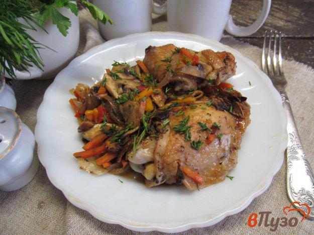 фото рецепта: Запеченные курица с овощами и грибами