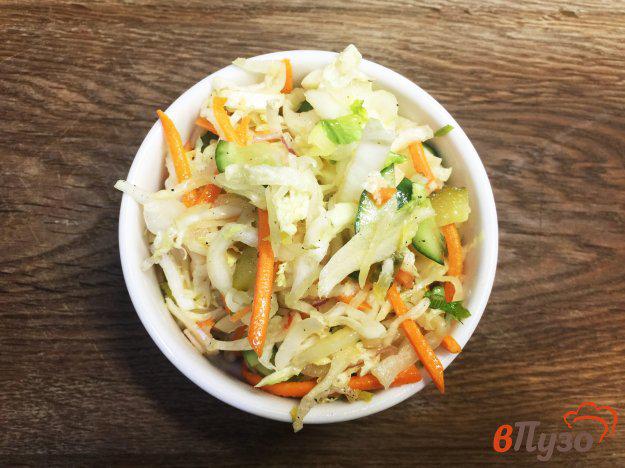 фото рецепта: Овощной салат с капустой и морковью