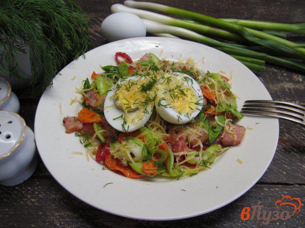 фото рецепта: Теплый салат из кабачка с беконом