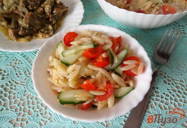 фото рецепта: Салат из пасты орзо с овощами