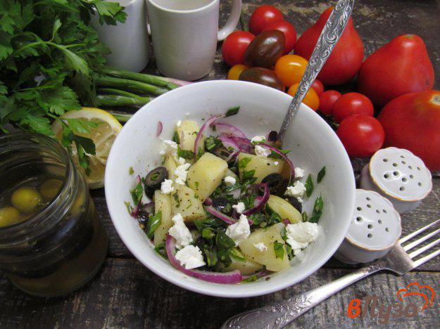 фото рецепта: Пататосалата - греческий картофельный салат