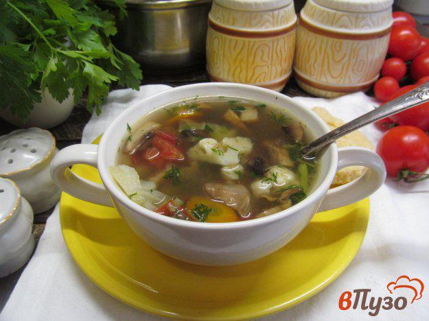 фото рецепта: Капустный суп с грибами и томатом