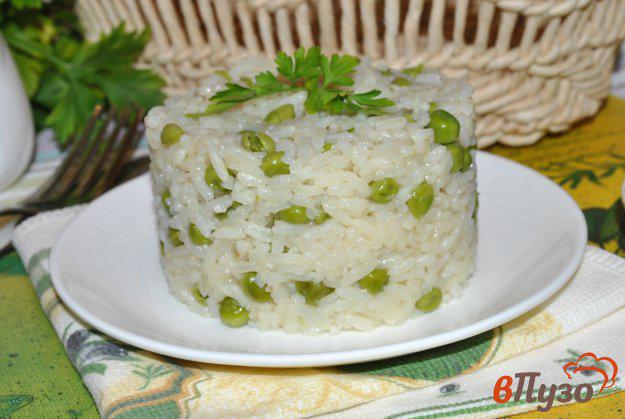 фото рецепта: Рис с зеленым горошком