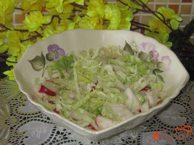 фото рецепта: Салат из редиса с кунжутом