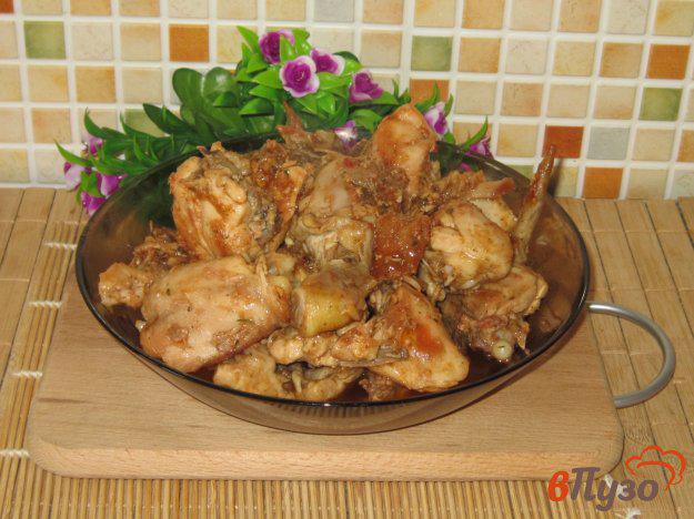 фото рецепта: Курица жареная на сковороде в кетчупе и соевом соусе