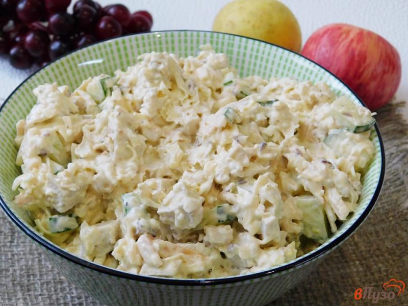 Салат с сыром и яблоками фото