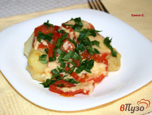 фото рецепта: Запеканка из картофеля с помидорами и сыром в микроволновке