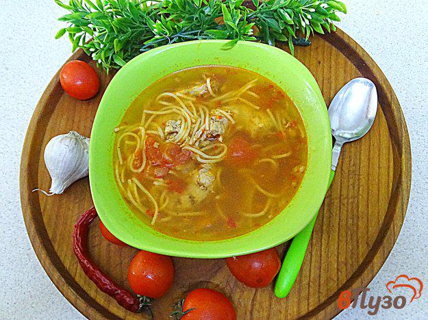 фото рецепта: Томатный суп с вермишелью (Zupa pomidorowa)