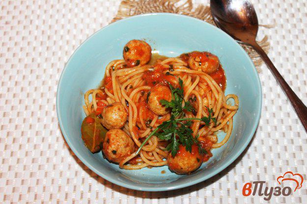 фото рецепта: Спагетти с рыбными шариками