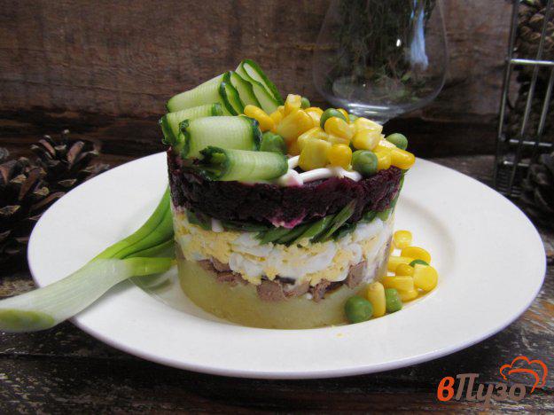 фото рецепта: Салат с куриной печенью и овощами