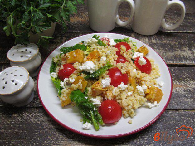 фото рецепта: Салат с тыквой пшеном и сыром