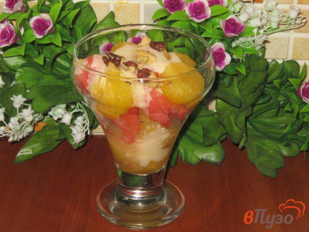 фото рецепта: Десерт из жёлтого и красного арбуза с йогуртом