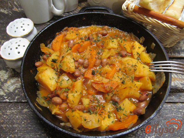 фото рецепта: Постное рагу из картофеля с фасолью и капустой