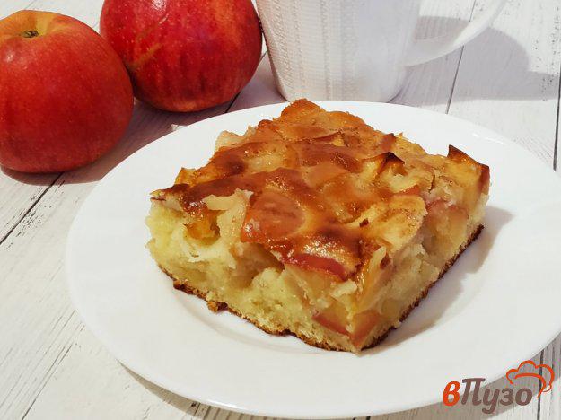 фото рецепта: Яблочный пирог на сметане