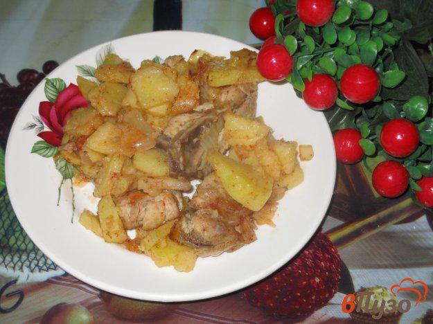 фото рецепта: Курица с картошкой и паприкой на сковороде