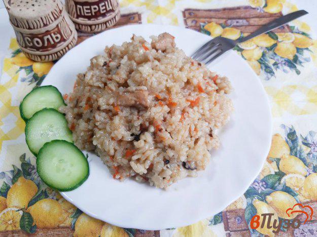 фото рецепта: Рис со свининой и черносливом