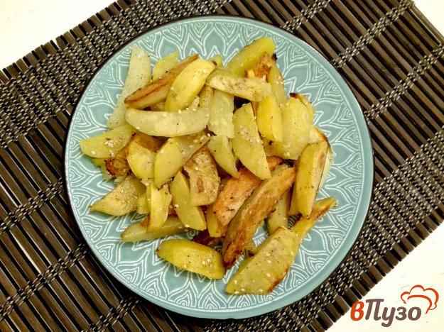 фото рецепта: Картофель запеченный с кунжутом и мускатным орехом