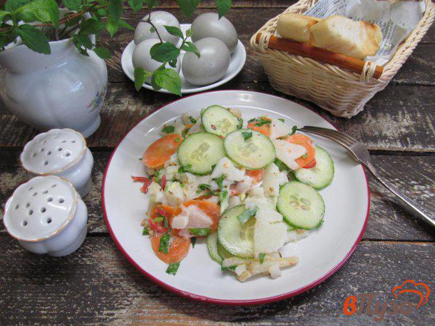 фото рецепта: Картофельный салат с огурцом и сельдереем