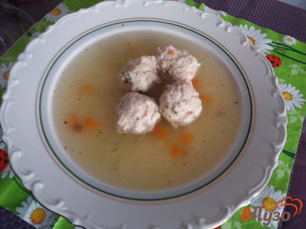 фото рецепта: Куриный суп с рисом и фрикадельками
