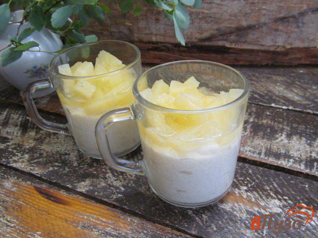 фото рецепта: Сливочно-манный десерт с ананасом