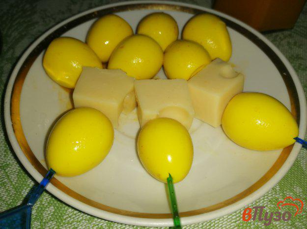фото рецепта: Пряные перепелиные яйца