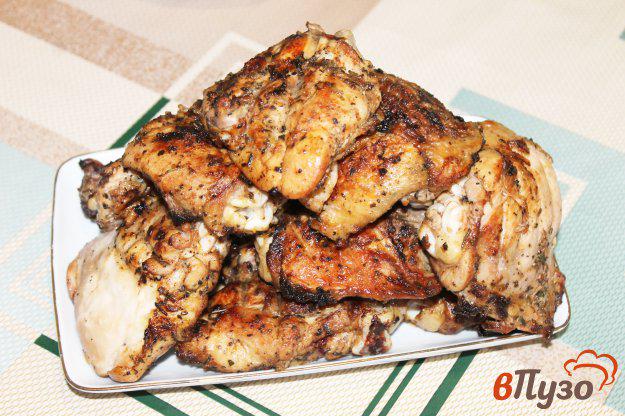 фото рецепта: Чесночные куриные бедра