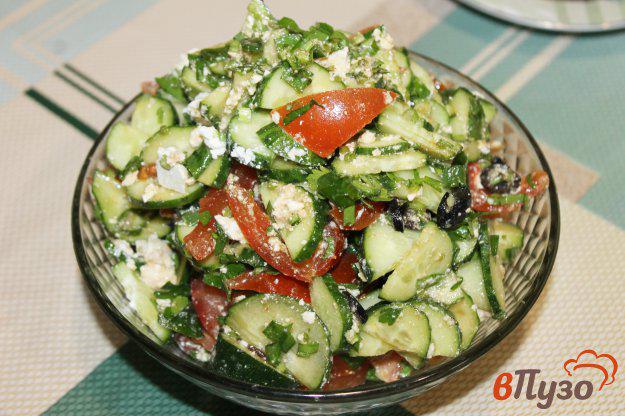 фото рецепта: Овощной салат с брынзой и маслинами