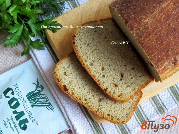 фото рецепта: Цельнозерновой молочный хлеб с водорослевой солью и томатами